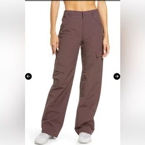 ALO Yoga The Edge Pants - Raisin sz small